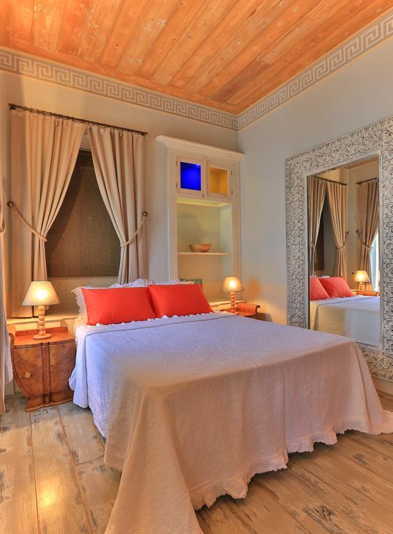 1850 Hotel Kemalpasa Alacati Quarto foto